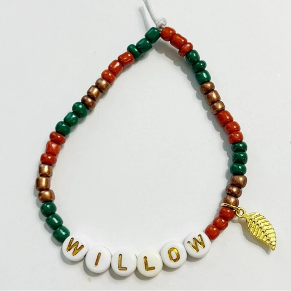 Taylor Swift Eras Tour Friendship Bracelet Willow Evermore Leaf Charm - Picture 1 of 2